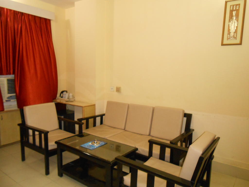 Hotel Blue Moon Guwahati Eksteriør billede
