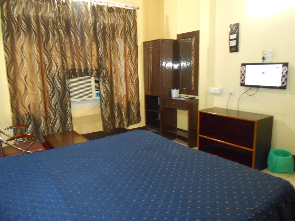 Hotel Blue Moon Guwahati Værelse billede